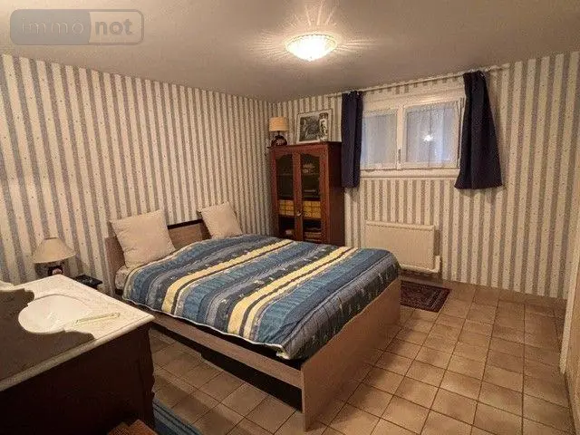 Viager maison Cour-Cheverny 41700 Loir-et-Cher 41 110 m2 6 pièces 70000 euros 001/2200 017