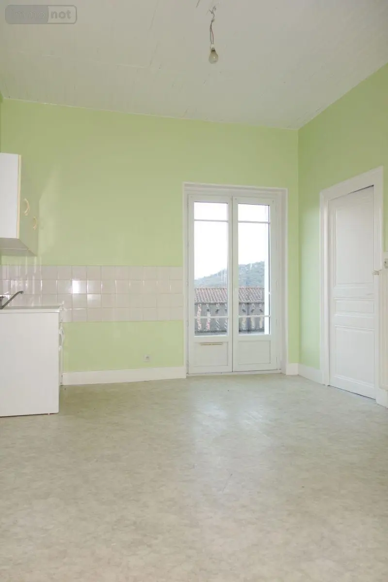 Location maison Vergisson 71960 Saône-et-Loire 71 117 m2 4 pièces 750 euros LC 517 003
