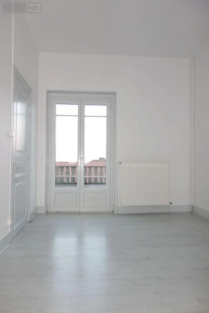 Location maison Vergisson 71960 Saône-et-Loire 71 117 m2 4 pièces 750 euros LC 517 006