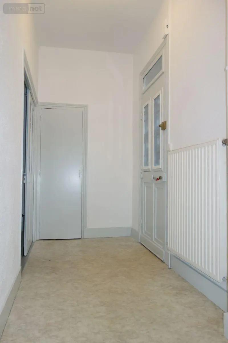 Location maison Vergisson 71960 Saône-et-Loire 71 117 m2 4 pièces 750 euros LC 517 009