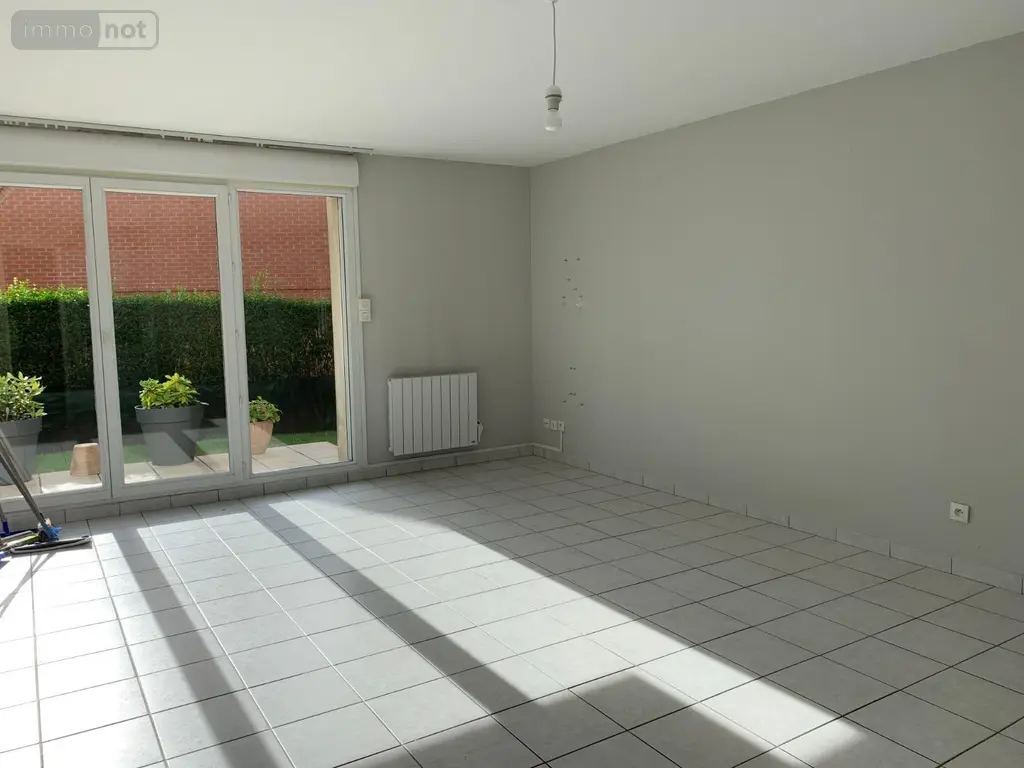 Location appartement Bailleul 59270 Nord 59 80 m2 3 pièces 815 euros FLOCB554 004
