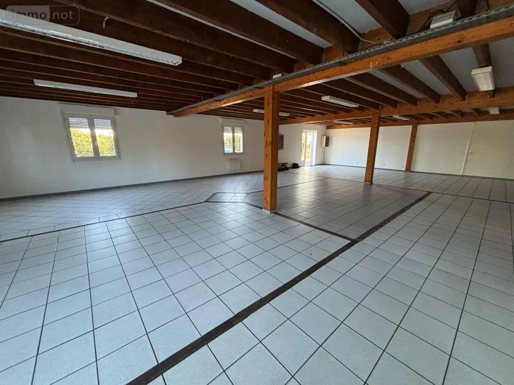 Fonds et murs commerciaux a vendre Blanquefort 33290 Gironde 33 600 m2 8 pièces 498800 euros 032/1719 003