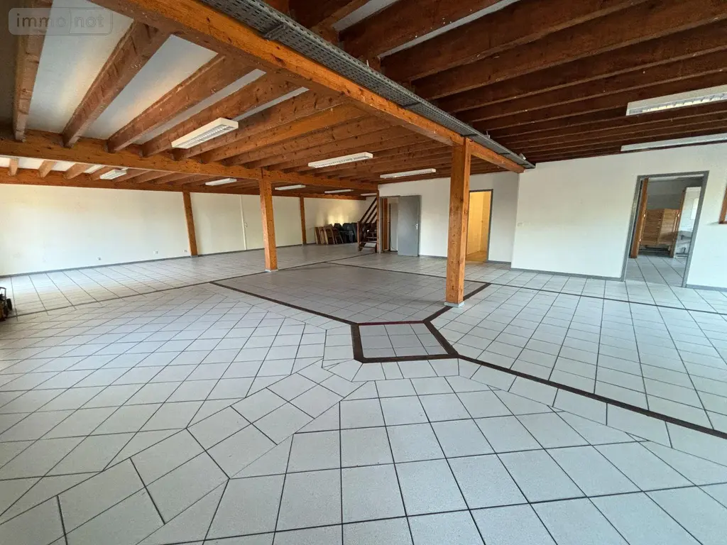 Fonds et murs commerciaux a vendre Blanquefort 33290 Gironde 33 600 m2 8 pièces 498800 euros 032/1719 005