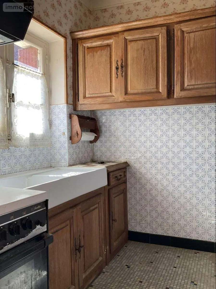 Maison a vendre Gourdon 46300 Lot 46 49 m2 2 pièces 73500 euros 46041/467 011