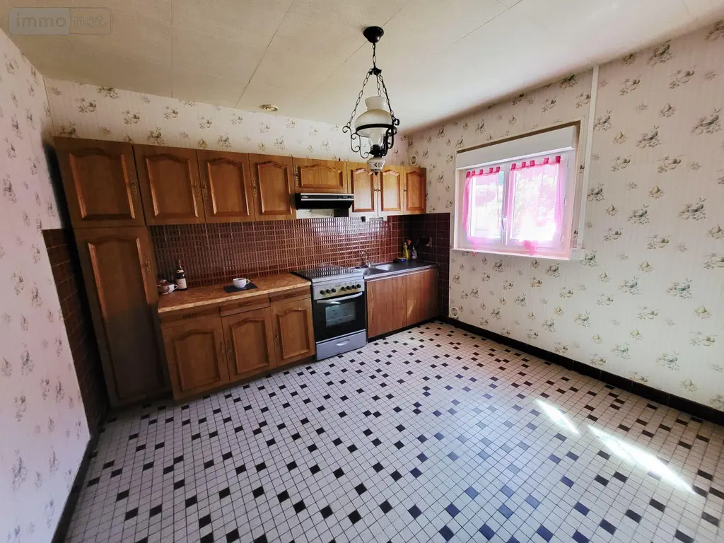 Maison a vendre Ussel 19200 Corrèze 19 154 m2 8 pièces 133350 euros UM 1326 003