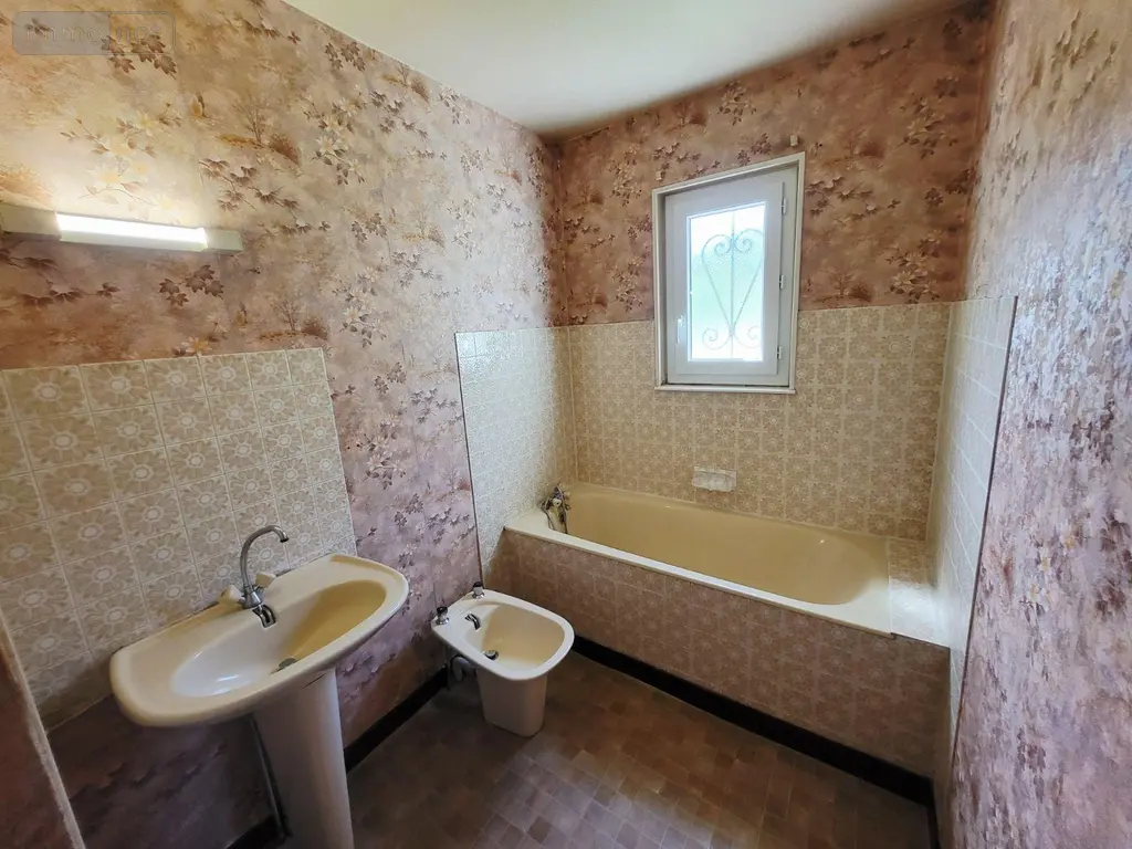 Maison a vendre Ussel 19200 Corrèze 19 154 m2 8 pièces 133350 euros UM 1326 006
