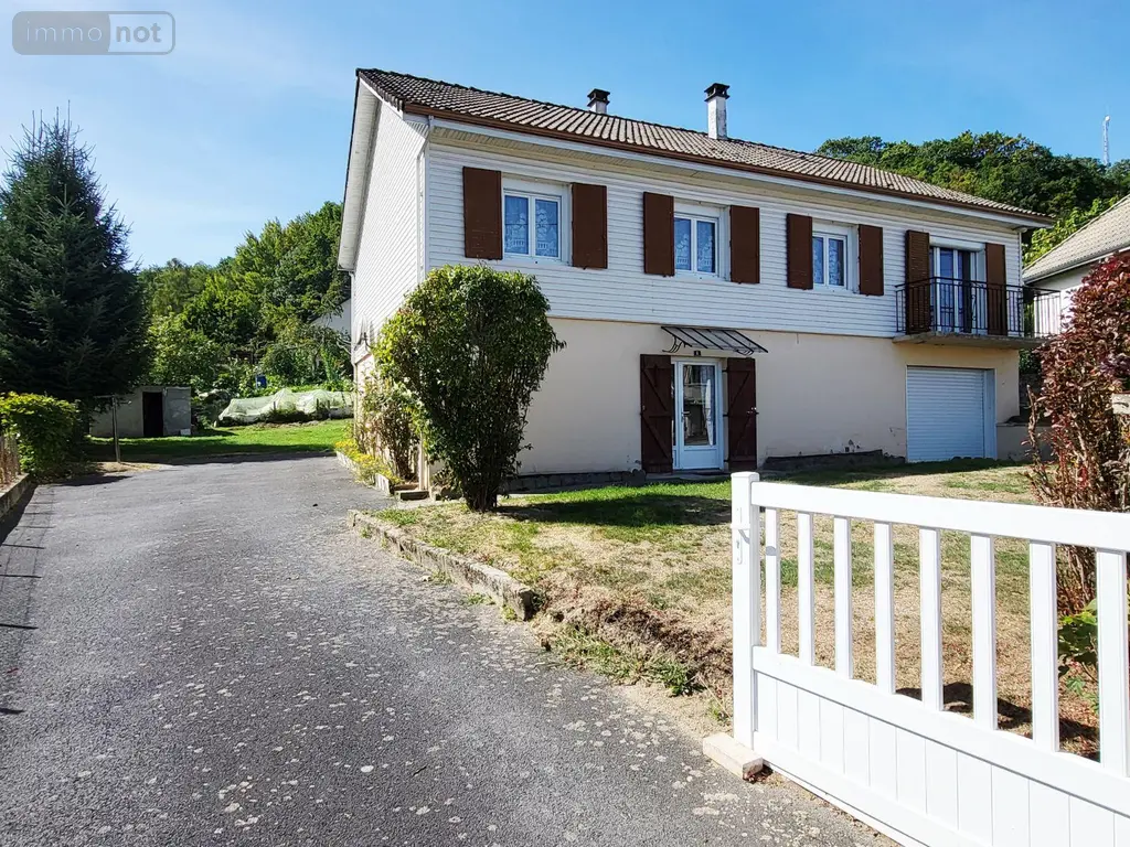 Maison a vendre Ussel 19200 Corrèze 19 154 m2 8 pièces 133350 euros UM 1326 011