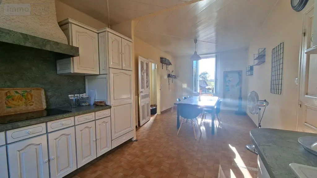 Maison a vendre Saint Maurice Étusson 79150 Deux-Sèvres 79 118 m2 5 pièces 157195 euros AGM109* 004