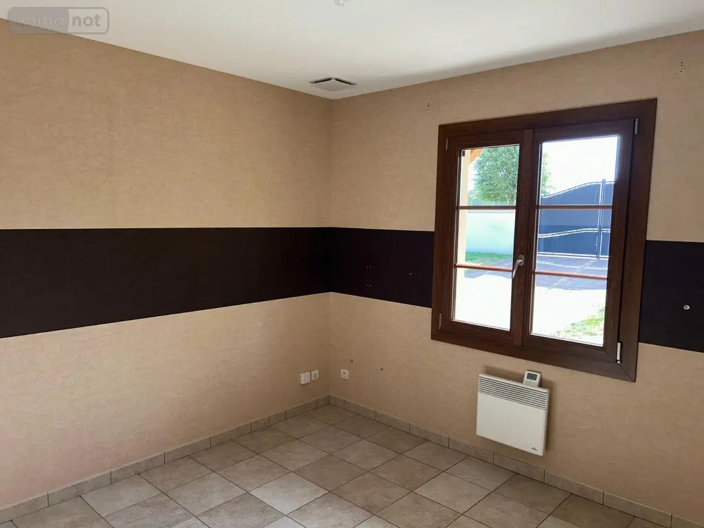 Location maison Saint-Laurent-Nouan 41220 Loir-et-Cher 41 95 m2 3 pièces 900 euros 41022/1388 010