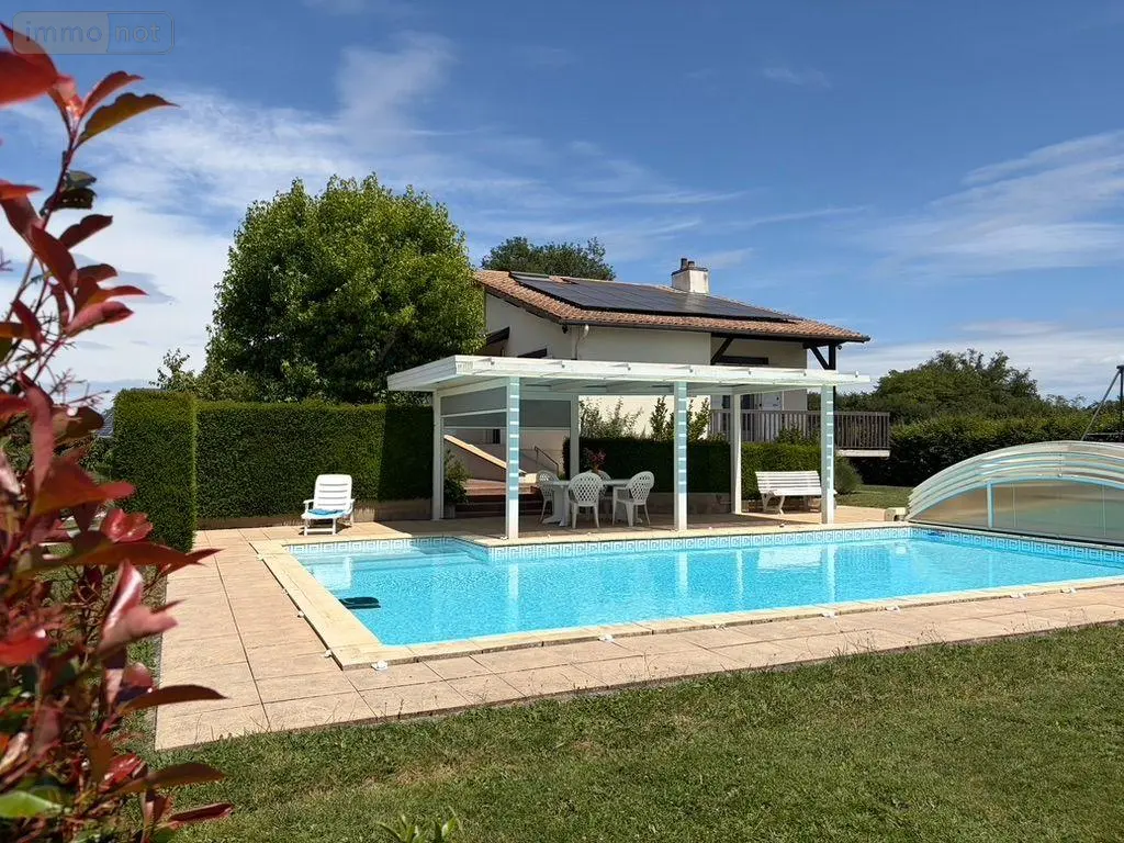 Maison a vendre Pouilloux 71230 Saône-et-Loire 71 132 m2 6 pièces 322090 euros 1 POUILLOUX 001