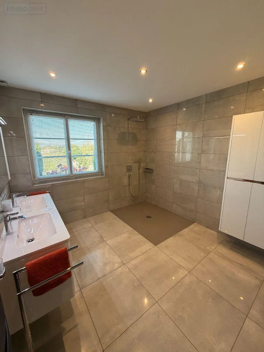 Maison a vendre Pouilloux 71230 Saône-et-Loire 71 132 m2 6 pièces 322090 euros 1 POUILLOUX 012