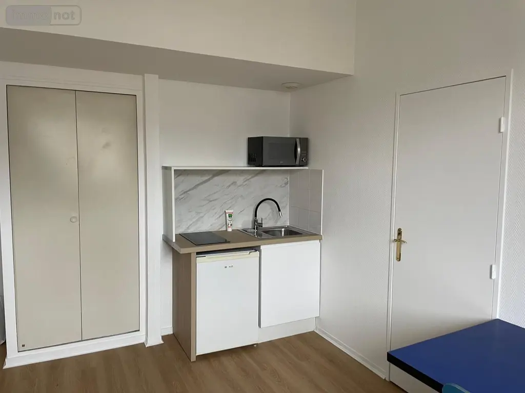 Location appartement Orléans 45000 Loiret 45 19 m2 1 pièce 535 euros 002/21 002