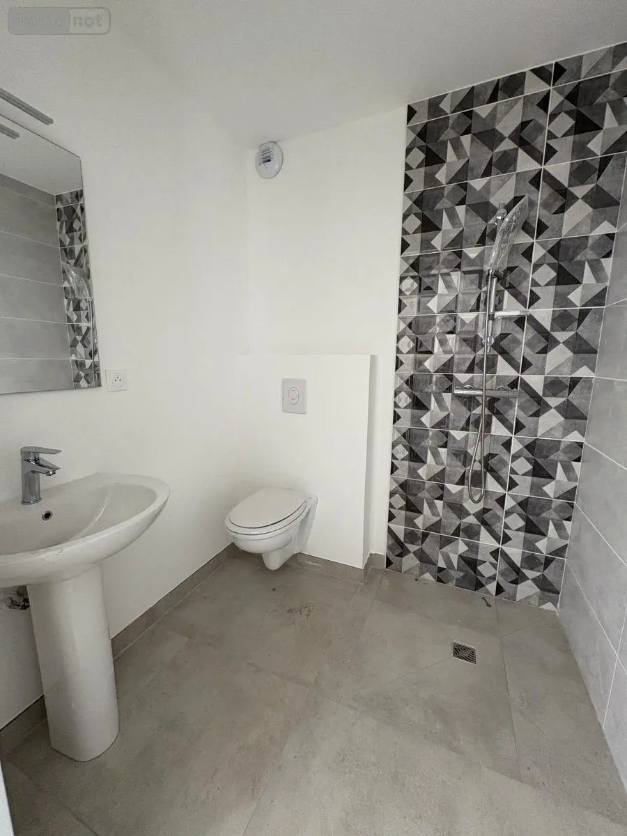 Location maison Bains-sur-Oust 35600 Ille-et-Vilaine 35 88 m2 5 pièces 990 euros 009/1385 007