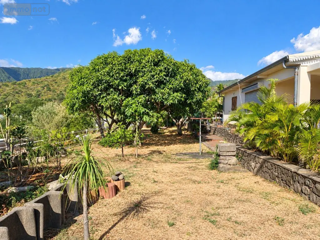 Maison a vendre La Possession 97419 La Réunion 974 162 m2 4 pièces 699990 euros 97405/331 004