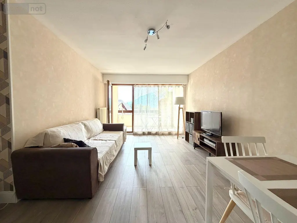 Appartement a vendre Bassens 73000 Savoie 73 52 m2 2 pièces 205000 euros 73007-248 005
