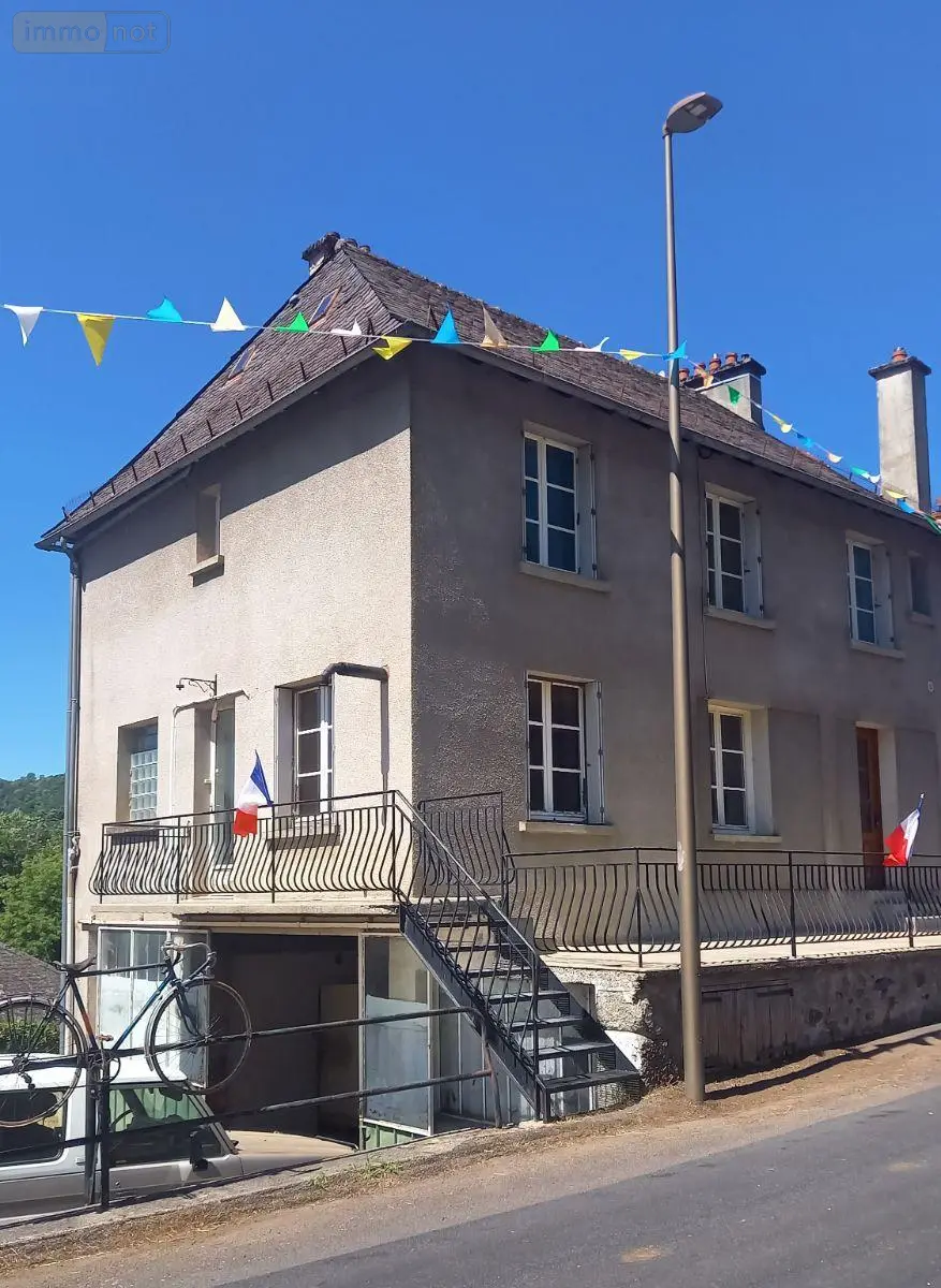Maison a vendre Jou-sous-Monjou 15800 Cantal 15 154 m2 64900 euros MG/2601 001