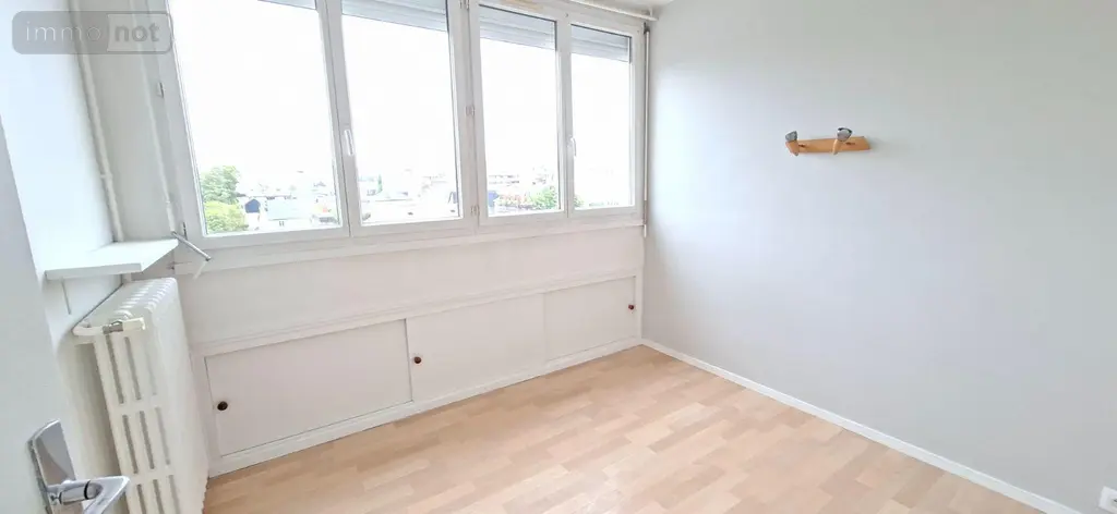 Appartement a vendre Évreux 27000 Eure 27 63 m2 3 pièces 119000 euros A01126 006