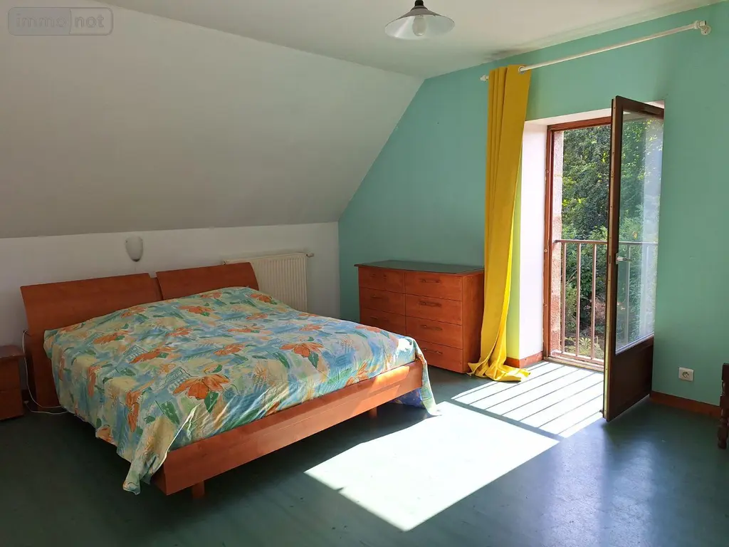 Maison a vendre Larchamp 53220 Mayenne 53 144 m2 7 pièces 241500 euros 53077-46 011