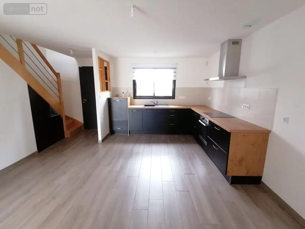Maison a vendre Noyal-Châtillon-sur-Seiche 35230 Ille-et-Vilaine 35 134 m2 6 pièces 372600 euros 35129-7075 002