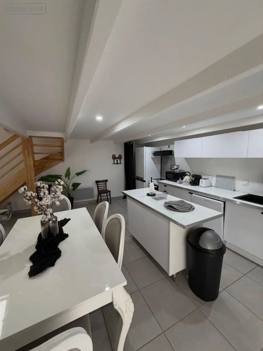 Location appartement Trégunc 29910 Finistère 29 101 m2 5 pièces 900 euros 008/1399 004
