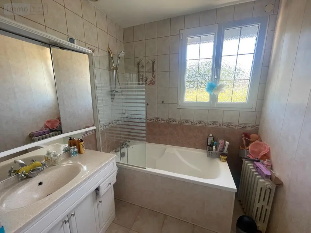 Maison a vendre Challes 72250 Sarthe 72 102 m2 7 pièces 194250 euros 13816/1234 020