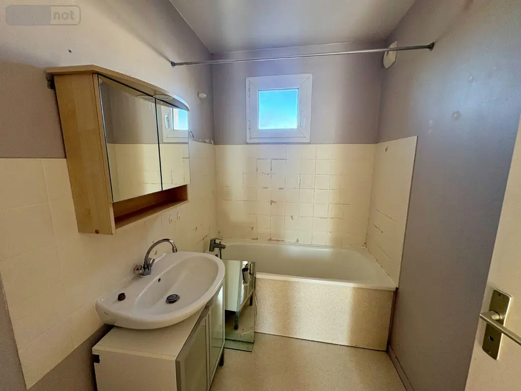 Appartement a vendre Rennes 35000 Ille-et-Vilaine 35 68 m2 3 pièces 250080 euros 11803/2457 005