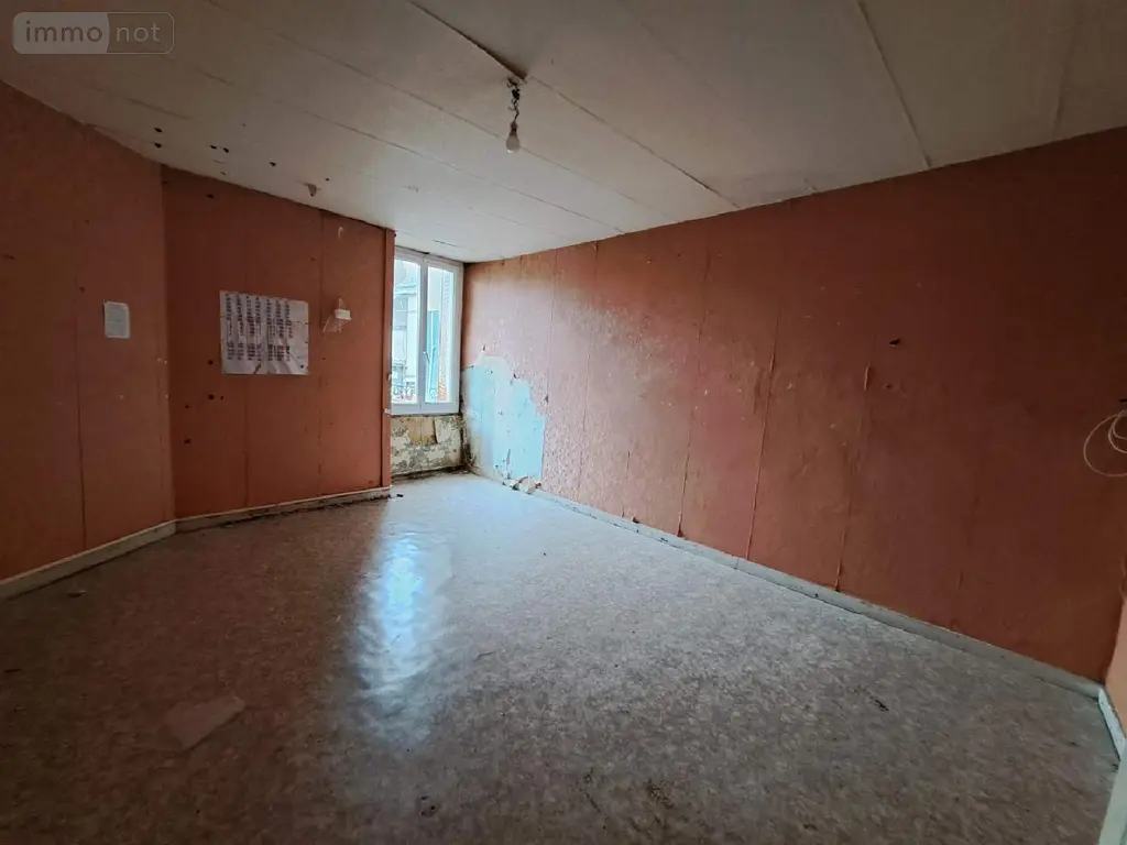 Fonds et murs commerciaux a vendre Craon 53400 Mayenne 53 100 m2 5 pièces 37400 euros 076/2747-MOR 004