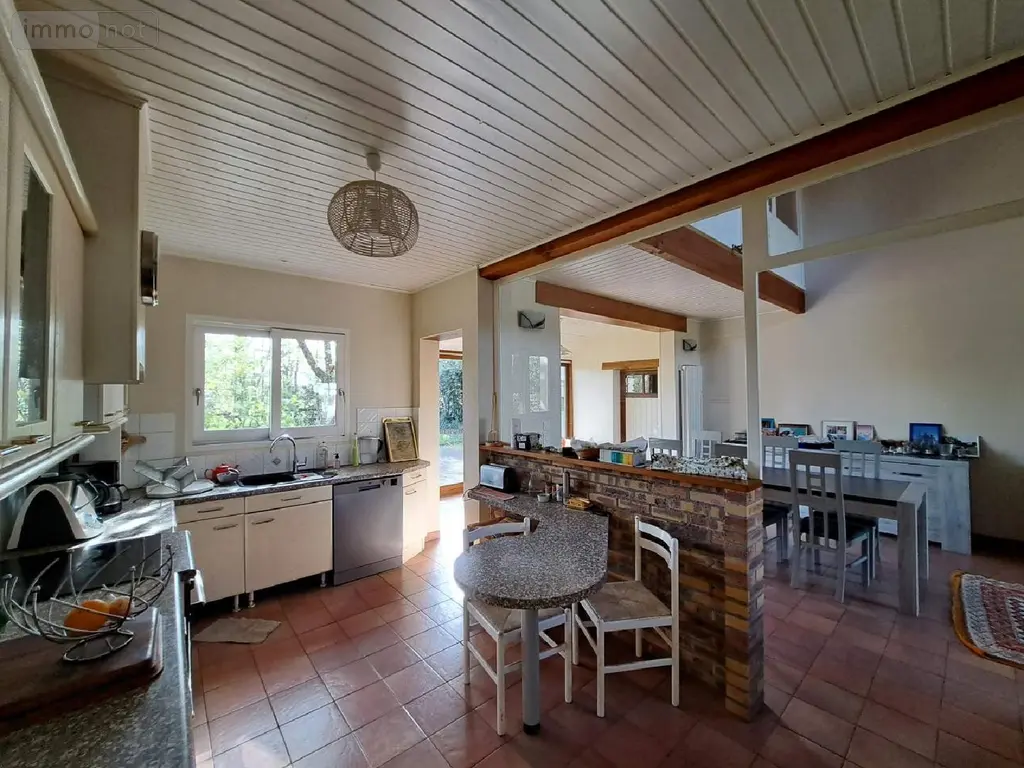 Maison a vendre Ombrée d'Anjou 49420 Maine-et-Loire 49 223 m2 7 pièces 296460 euros 076/2755-DIA 006