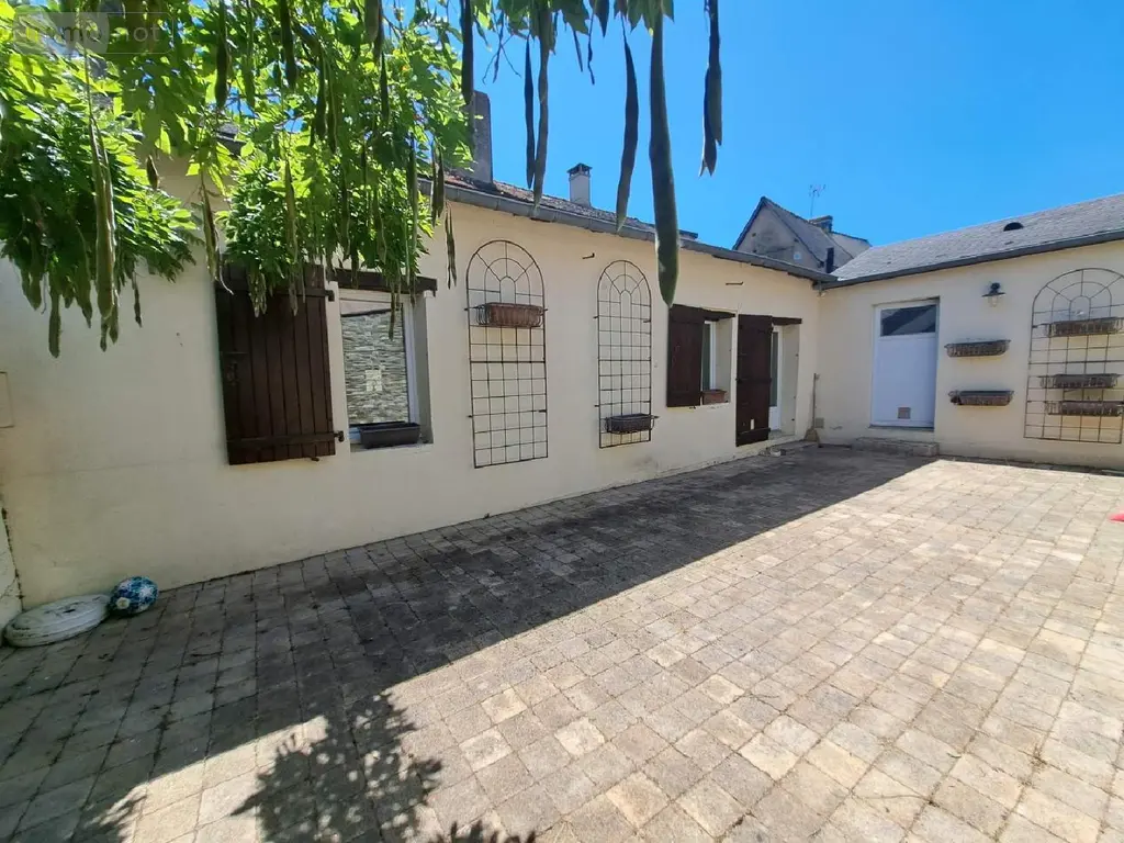 Maison a vendre Saint-Saturnin-du-Limet 53800 Mayenne 53 158 m2 7 pièces 135880 euros 076/2761-FAL 010