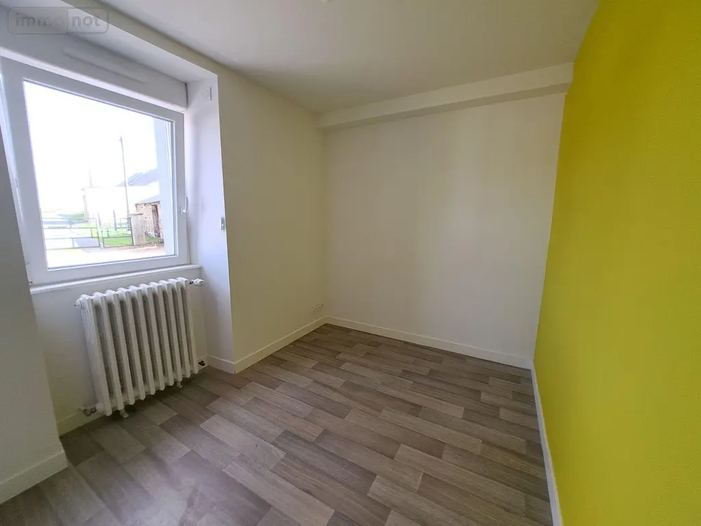 Location maison Athée 53400 Mayenne 53 85 m2 4 pièces 676 euros LOC076-RENA-AT 005