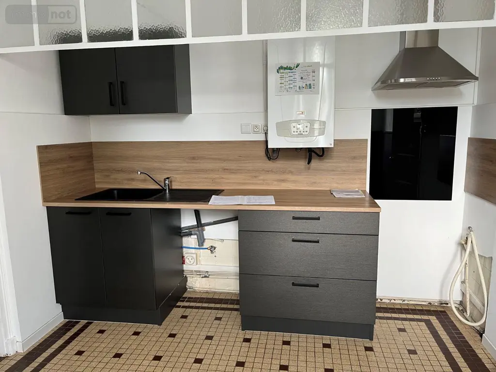 Location appartement Vitré 35500 Ille-et-Vilaine 35 76 m2 3 pièces 778 euros 35142-102 003