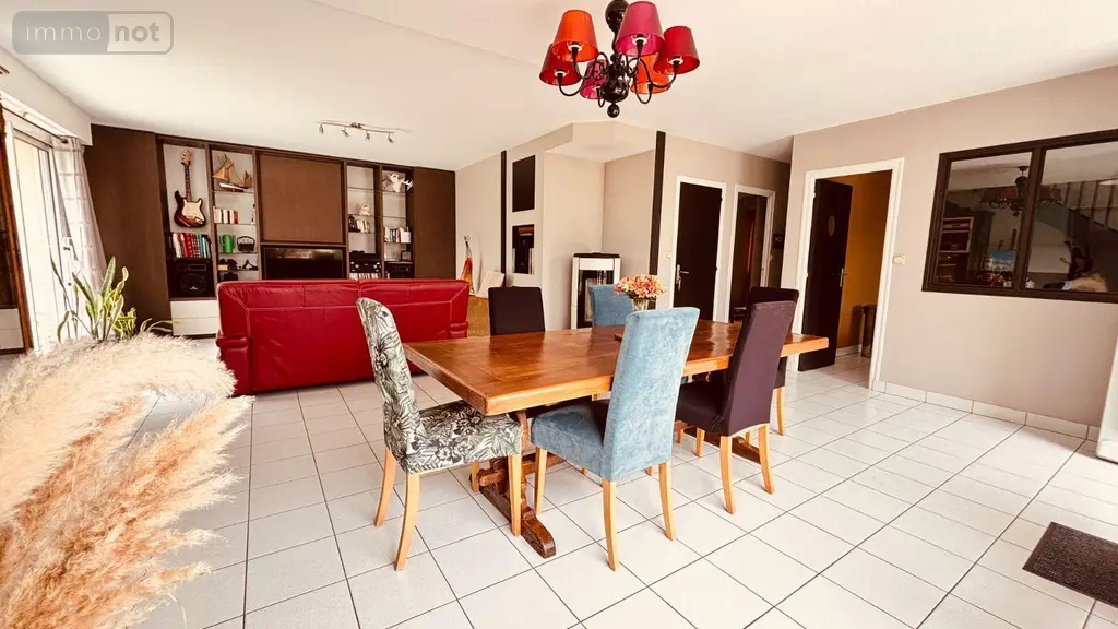 Maison a vendre Bruz 35170 Ille-et-Vilaine 35 137 m2 7 pièces 486450 euros 35176/421 003