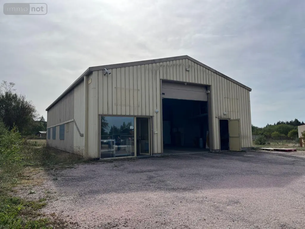 Garage et parking a vendre Magny 89200 Yonne 89 249 m2 181000 euros 89099/140730 001