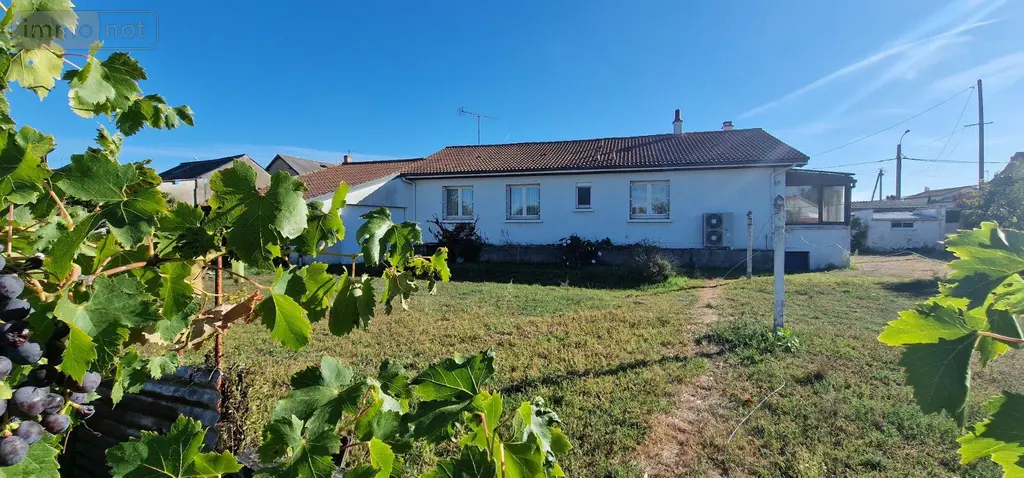 Maison a vendre Saint-Varent 79330 Deux-Sèvres 79 94 m2 3 pièces 99000 euros 79079-64 003