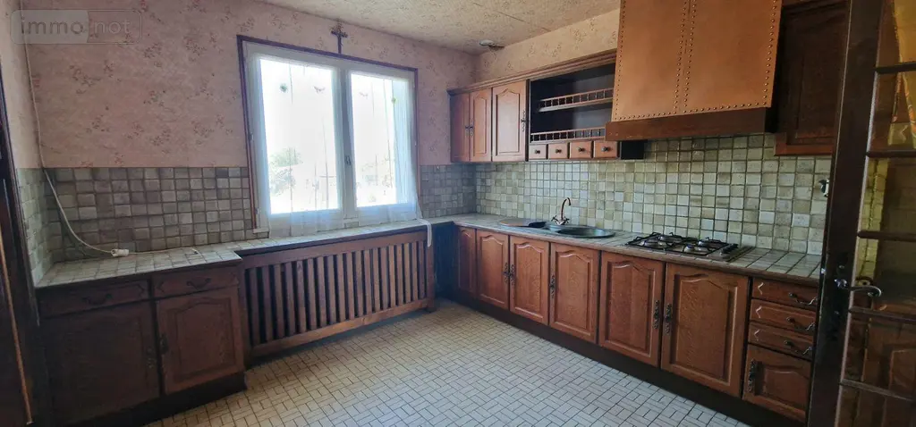 Maison a vendre Saint-Varent 79330 Deux-Sèvres 79 94 m2 3 pièces 99000 euros 79079-64 008