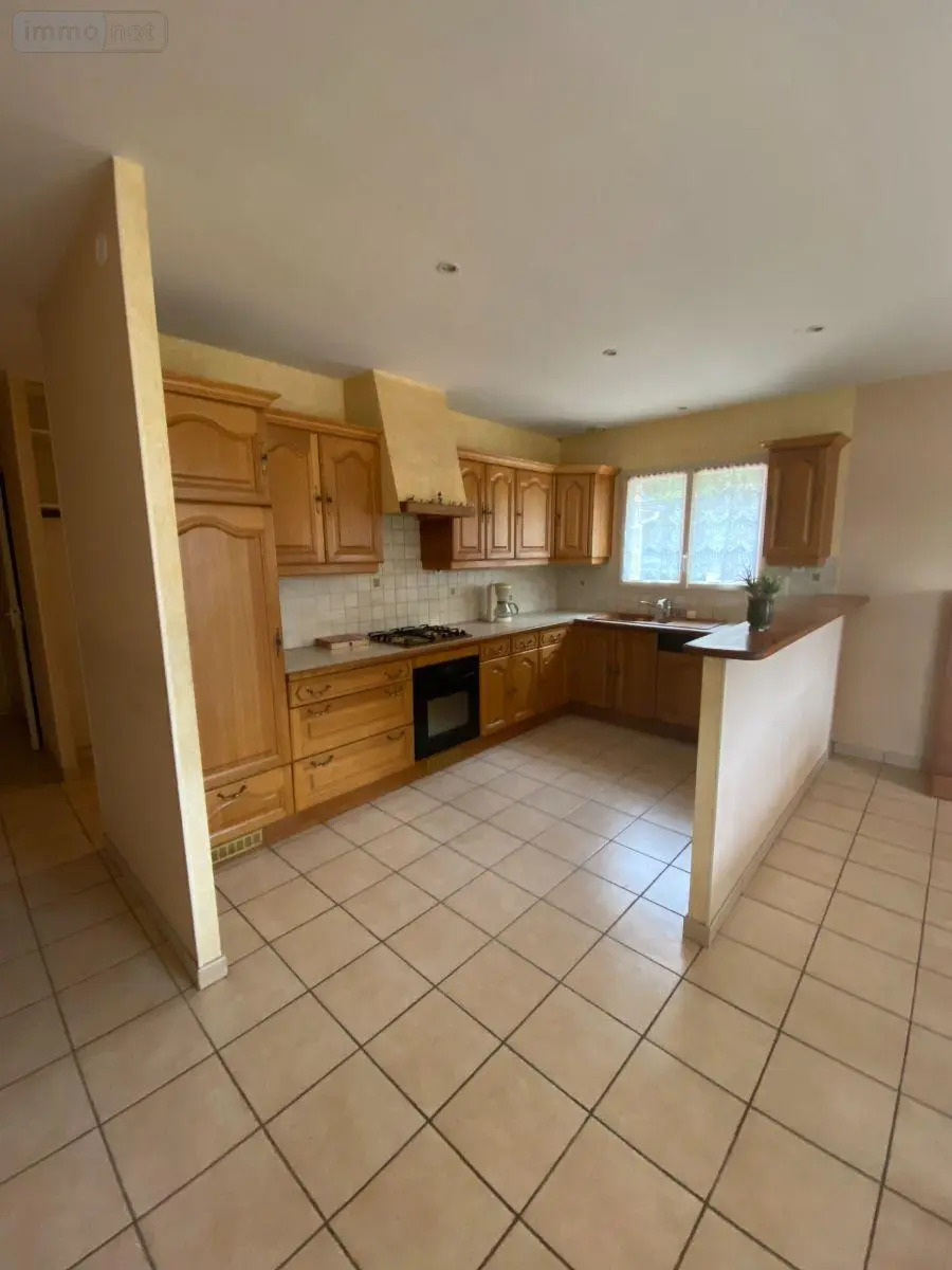 Maison a vendre Tinténiac 35190 Ille-et-Vilaine 35 96 m2 3 pièces 261250 euros 105/2070 010
