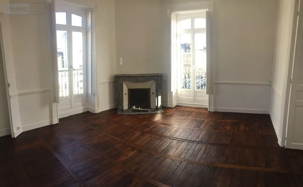 Location appartement Rennes 35000 Ille-et-Vilaine 35 137 m2 6 pièces 1620 euros 11803/2459 005