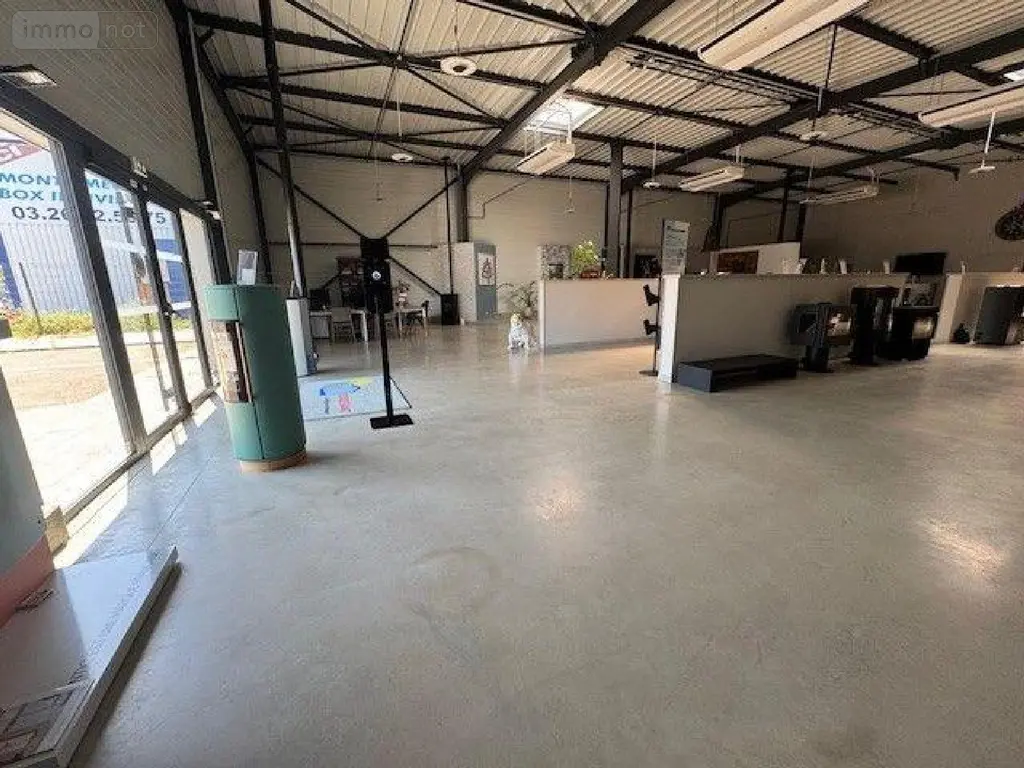 Fonds et murs commerciaux a vendre Cormontreuil 51350 Marne 51 700 m2 1133000 euros 51095/210 002