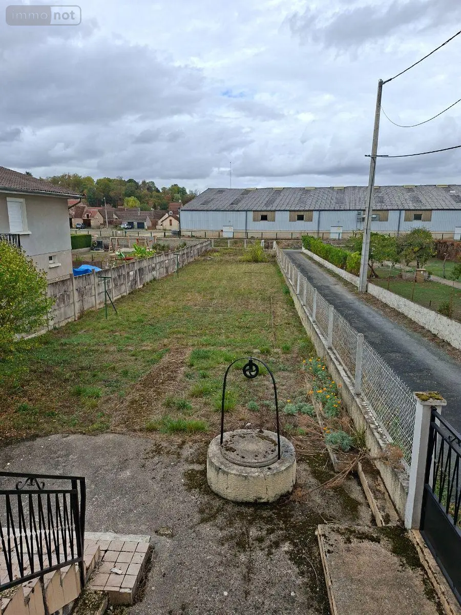 Maison a vendre Saint-Amand-Montrond 18200 Cher 18 56 m2 59000 euros 260143 004
