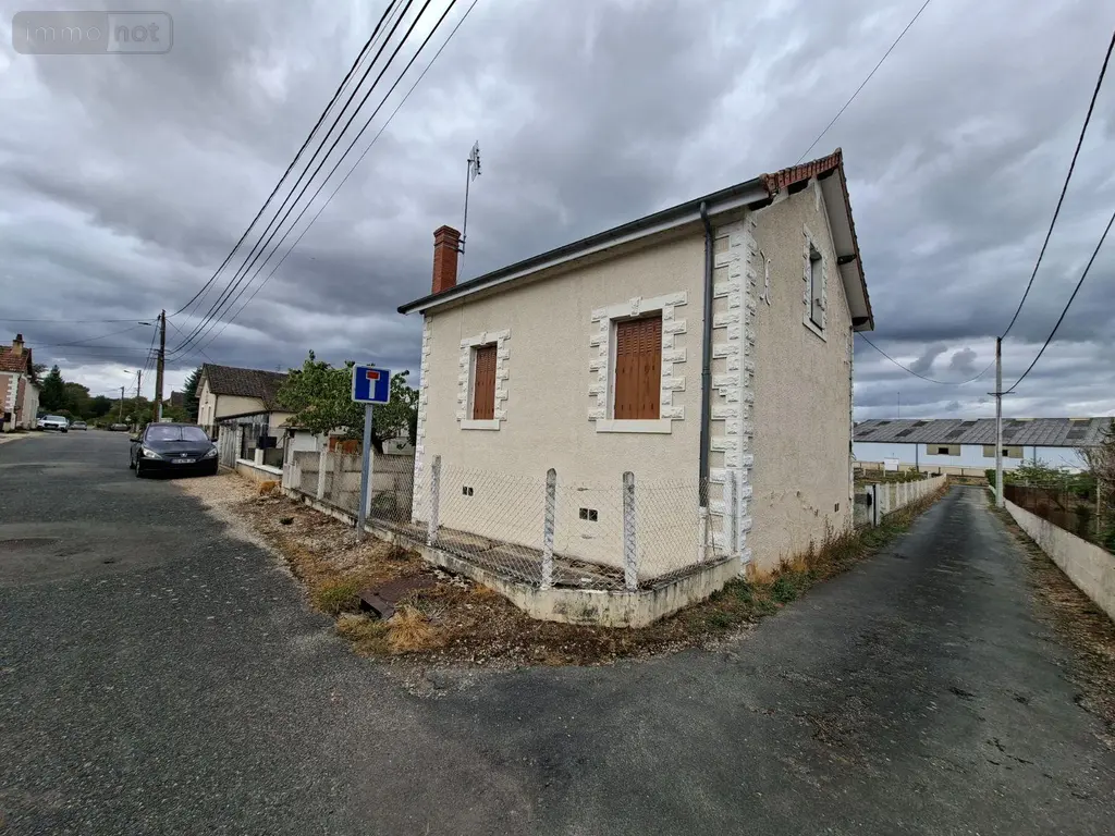 Maison a vendre Saint-Amand-Montrond 18200 Cher 18 56 m2 59000 euros 260143 002