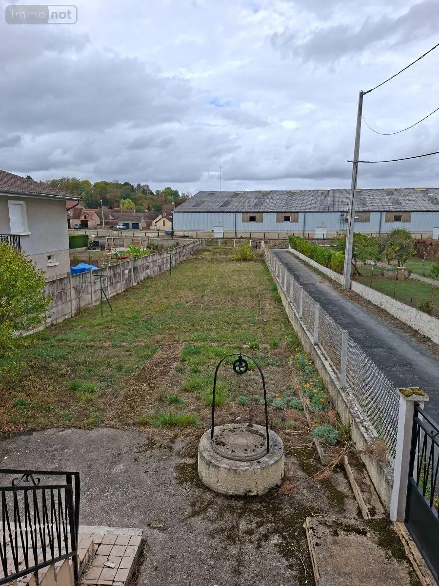 Maison a vendre Saint-Amand-Montrond 18200 Cher 18 56 m2 59000 euros 260143 013