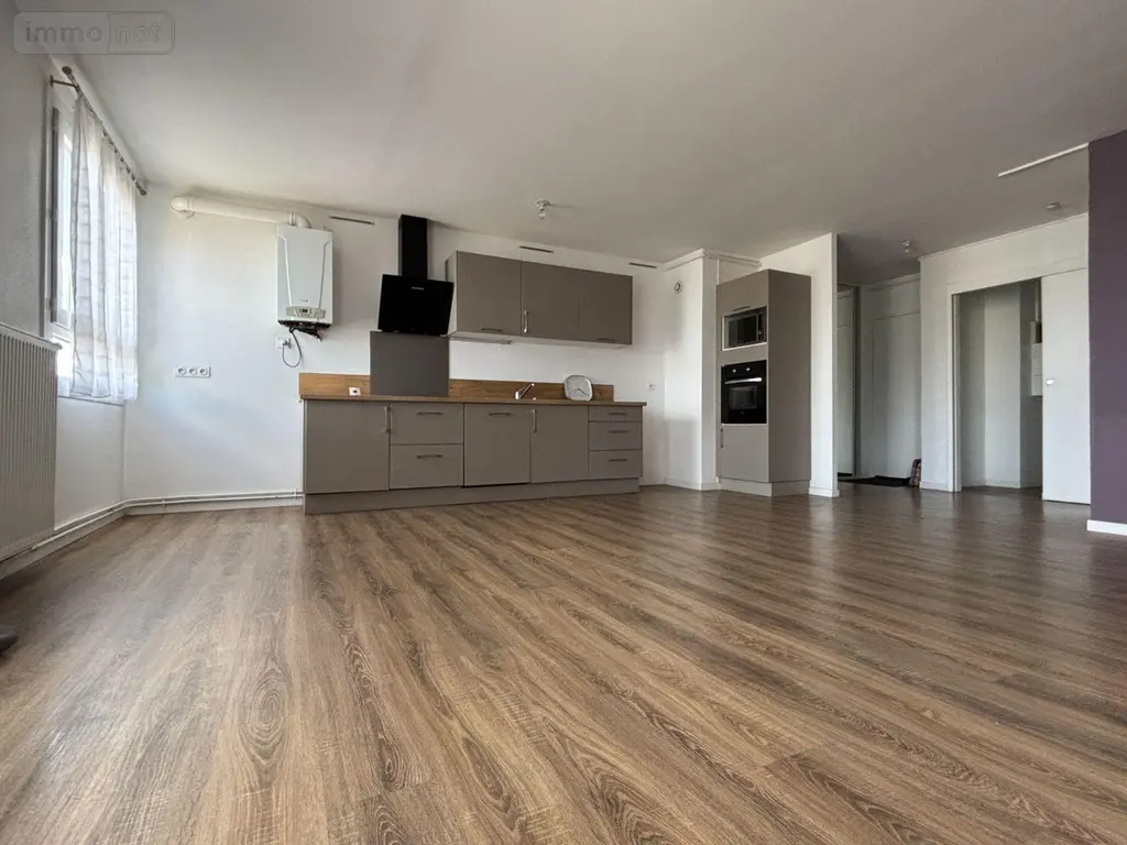 Appartement a vendre Fougères 35300 Ille-et-Vilaine 35 78 m2 4 pièces 109160 euros 1397 001