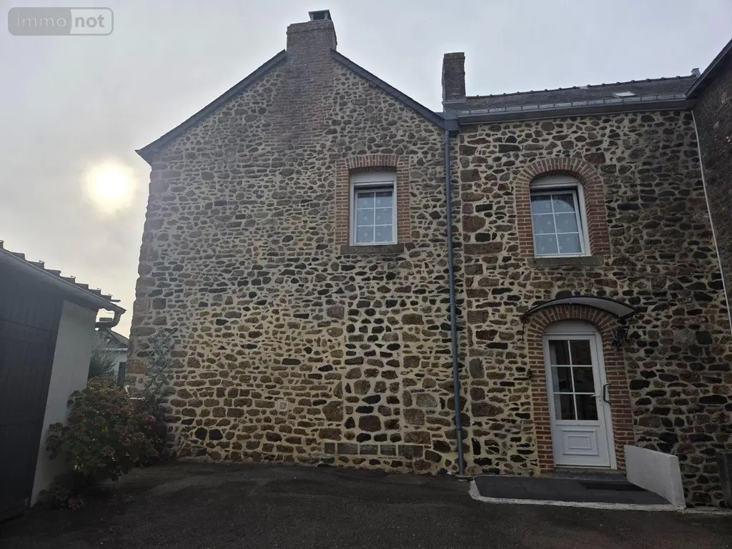 Maison a vendre Châtillon-sur-Colmont 53100 Mayenne 53 130 m2 5 pièces 146000 euros 53075/FC 35 014