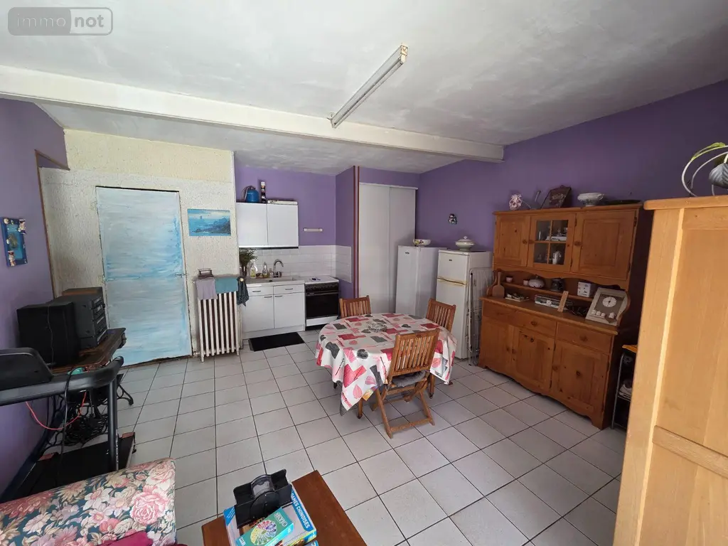 Maison a vendre Ambrières-les-Vallées 53300 Mayenne 53 174 m2 9 pièces 218400 euros 53075DLS26028 013