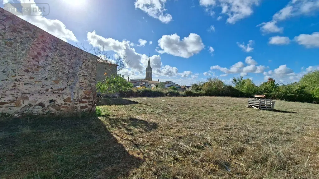 Terrain a batir a vendre Argentonnay 79150 Deux-Sèvres 79 28800 euros AGM 343* 002