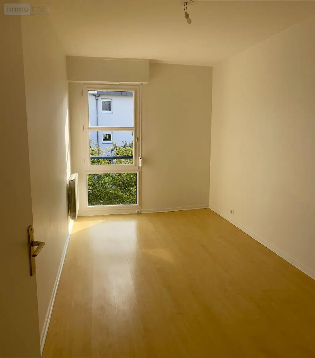 Location appartement Rennes 35700 Ille-et-Vilaine 35 75 m2 3 pièces 1073 euros 11803/2461 003