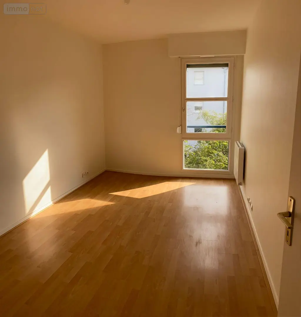 Location appartement Rennes 35700 Ille-et-Vilaine 35 75 m2 3 pièces 1073 euros 11803/2461 004