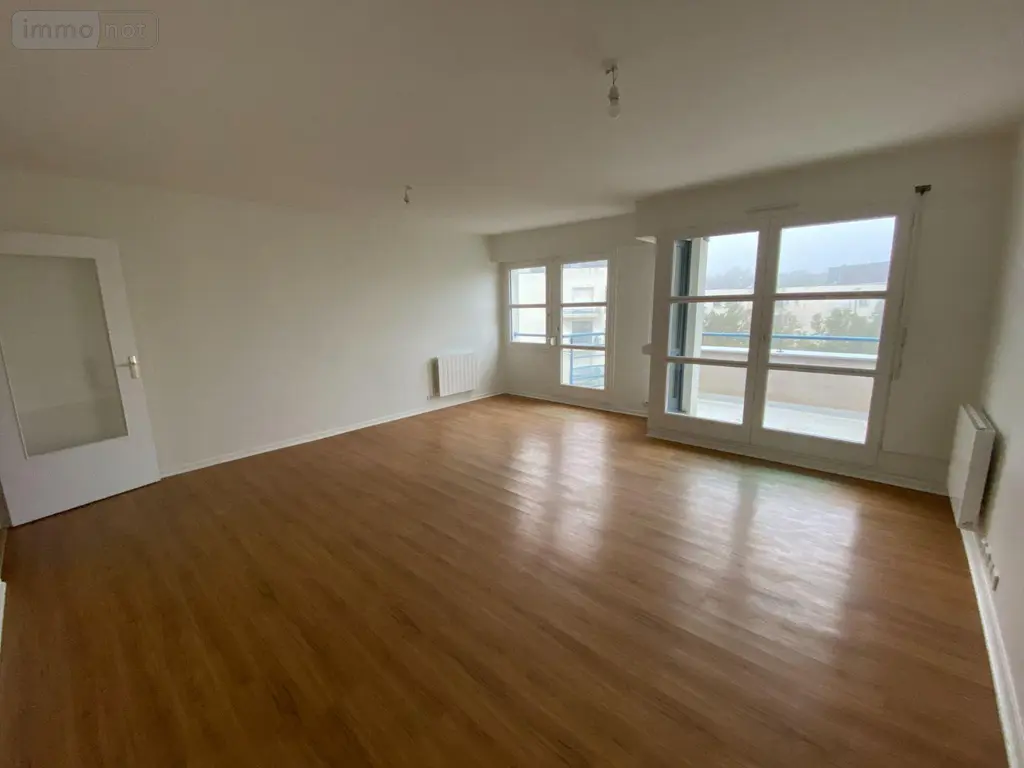 Location appartement Rennes 35000 Ille-et-Vilaine 35 75 m2 3 pièces 1073 euros 11803/2461 001