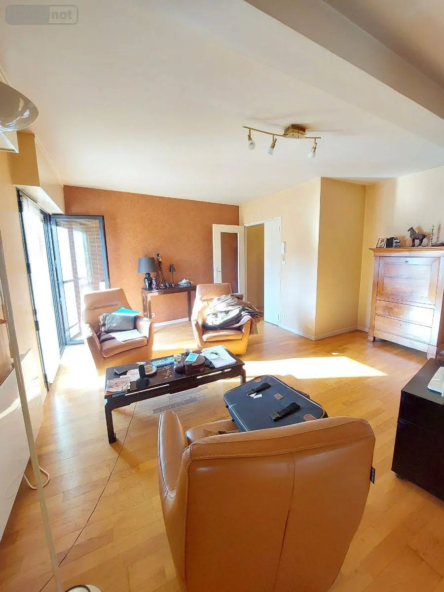 Appartement a vendre Rennes 35000 Ille-et-Vilaine 35 74 m2 3 pièces 318725 euros 35009/CM-346 002