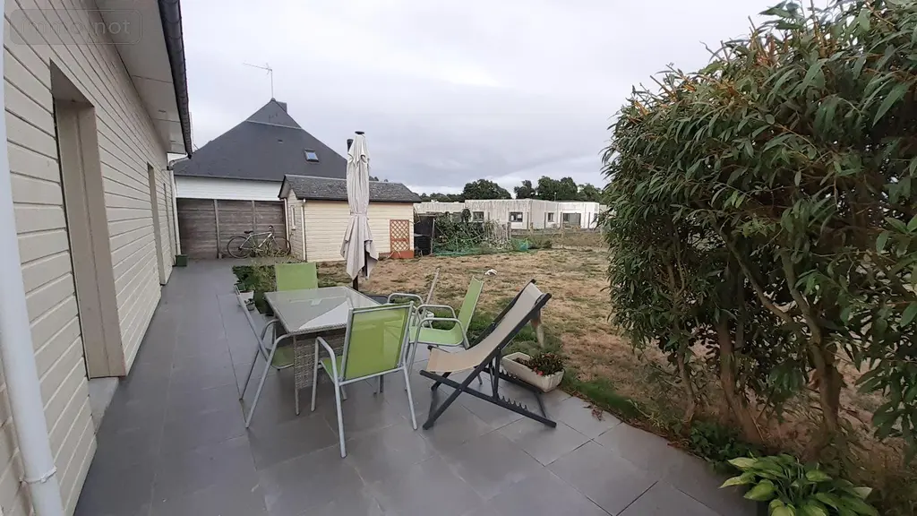 Location maison Montreuil-sous-Pérouse 35500 Ille-et-Vilaine 35 117 m2 6 pièces 1090 euros 35131-351 012